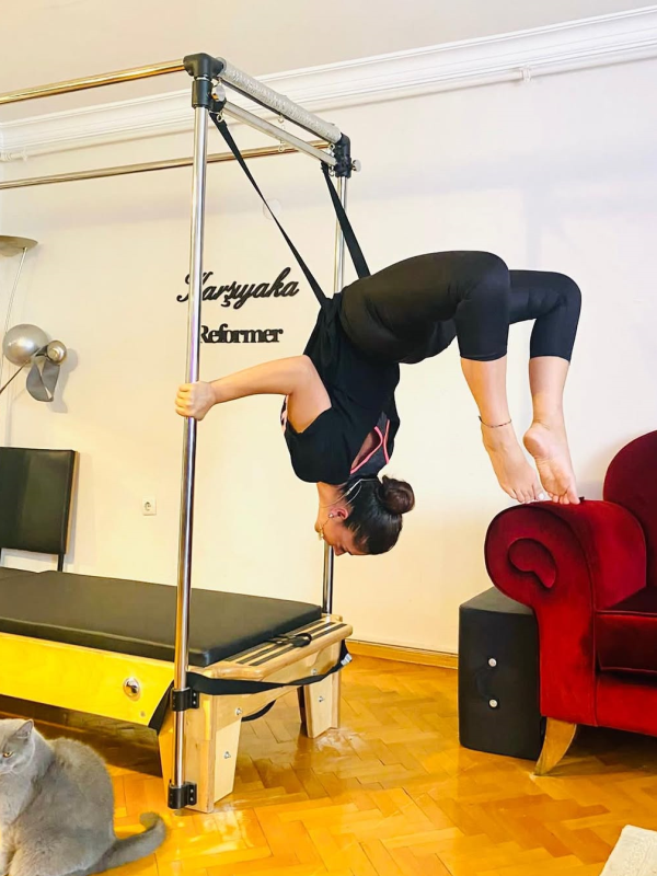reformer pilates ile sirt ve bel agrilarinin azaltilmasi